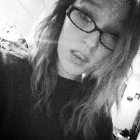 I'm 14 and 1D & 5SOS is my life I live for them. Searching for a fairytale life but I've been in one all along.