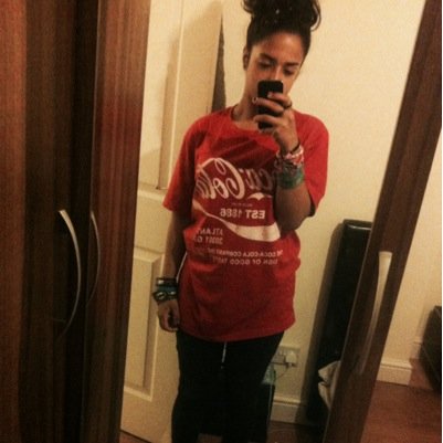 cutieefauxz's profile picture. got no weight on my shoulders