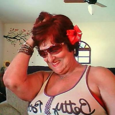 heloisaansiosa's profile picture. 