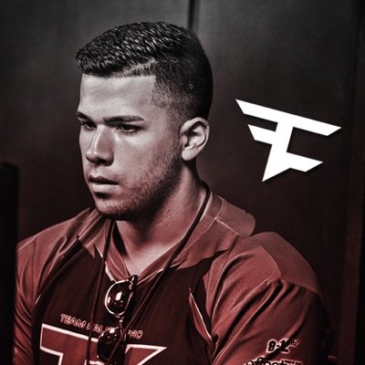 Professional player for @FaZeClan. http://t.co/Glh5yNDhFQ . Use code APATHY for 5% off @Scufgaming Powered by @GFuelEnergy. Engaged to @Ms_ApathyL