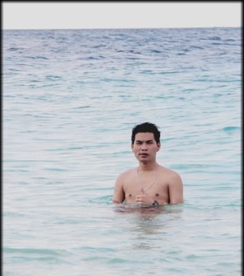 Ditiacarlos's profile picture. #YNWA                        you'll never walk alone