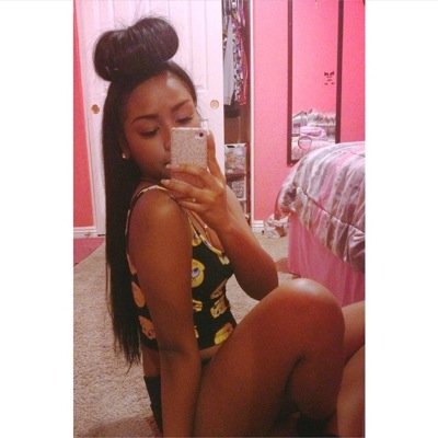 puxxypxp's profile picture. Occupation ; Bo$$ ; Bi$exisl & $ingle ✨.... IG ; @xox.bae ❤️