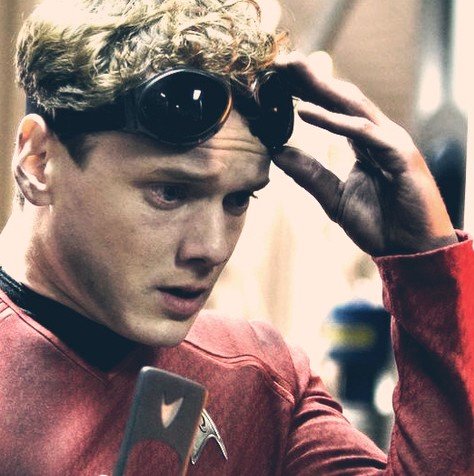 ActualChekov's profile picture. I can do that!

((90% parody | #StarTrekRP))