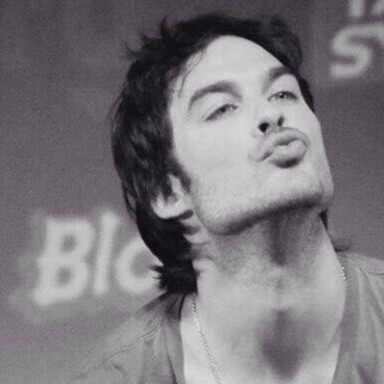 architect_animal lover_Somerholic_ISF supporter_ i ship Ian with happiness #Team Ian Only #follow @RYOTnews and @IS_Foundation