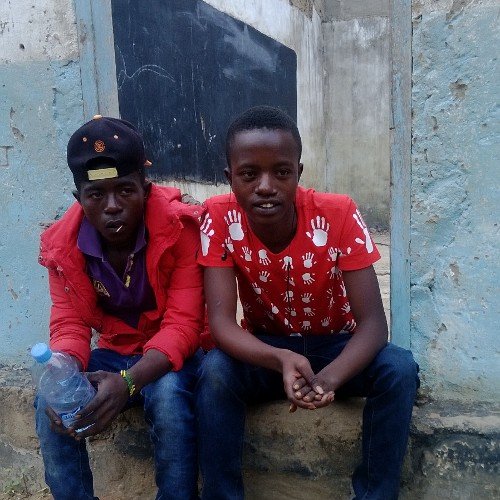 Hauwezi kushindana na wadamu
WhatsApp +255712522931
#Instagram Jr_Santanatz