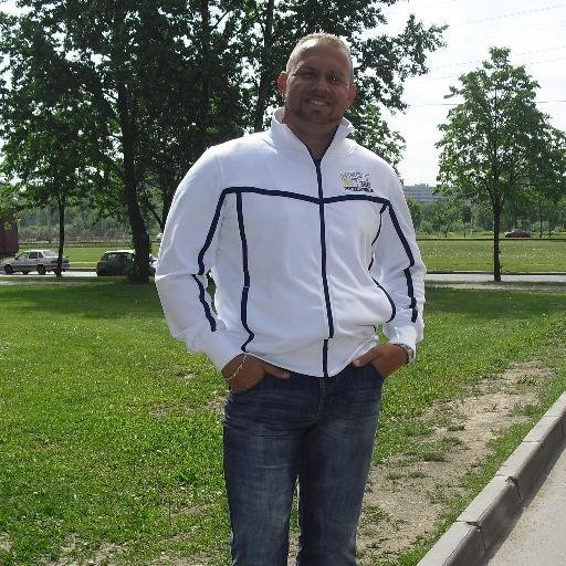 VQnhi4fgZCiLA7g's profile picture. 