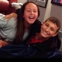 EmilyTamir11's profile picture. jox 2vo