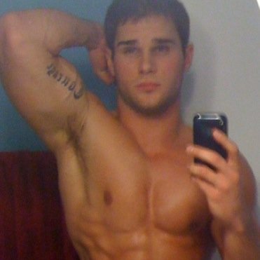 martinmistry99's profile picture. 