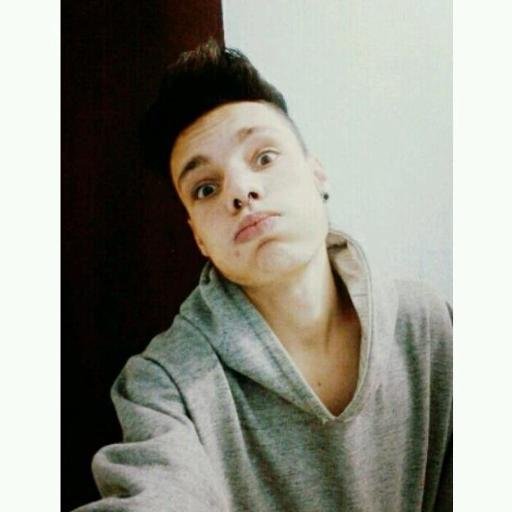 Não importa o que eu diga, você vai valorizar pelo que vê, julgar pelo o que ouviu e opinar pelo que conheceu! Por isso , não me julgue antes de me conhecer : )