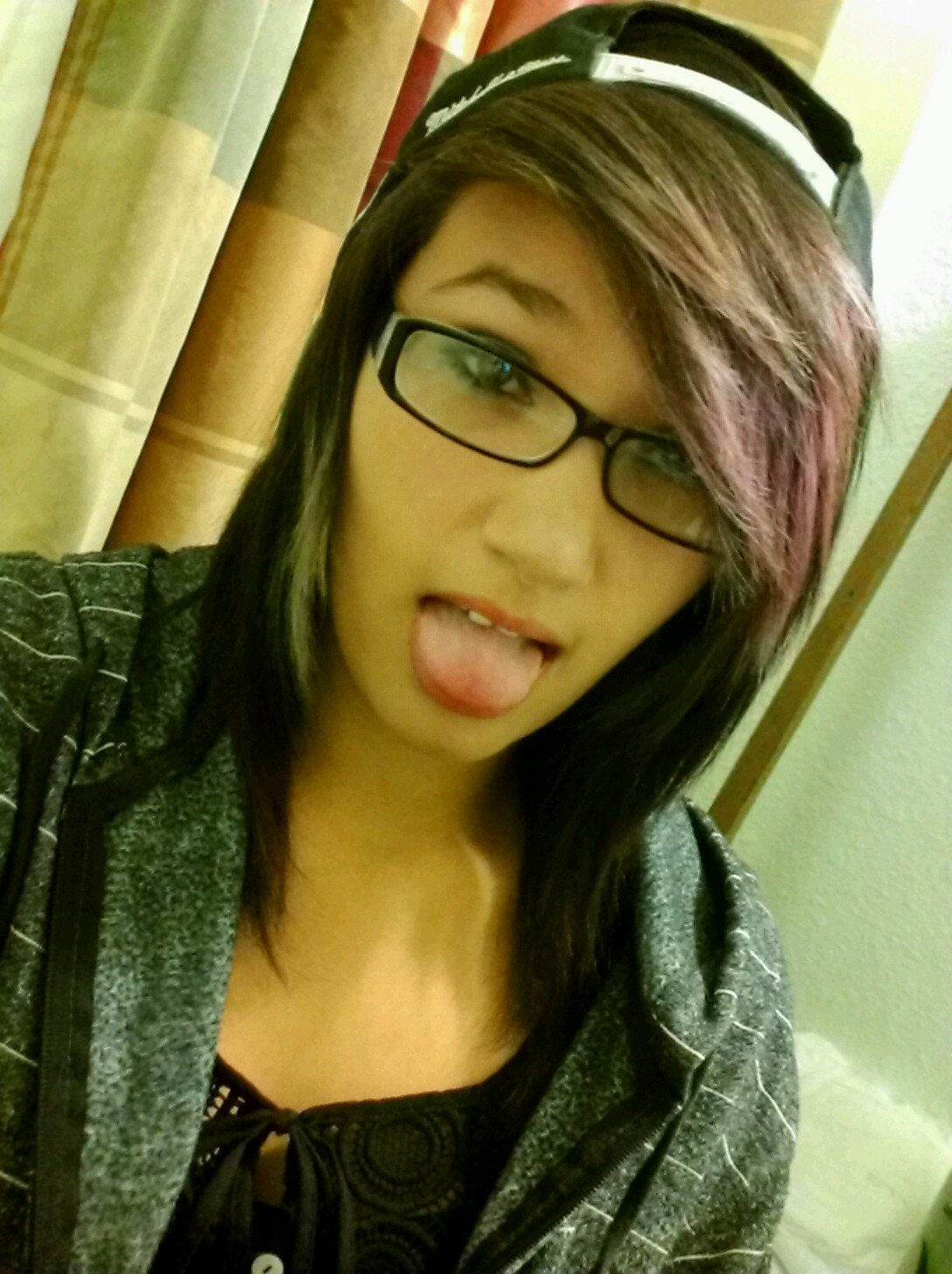 Awkward. Boring. Ugly. Yep.