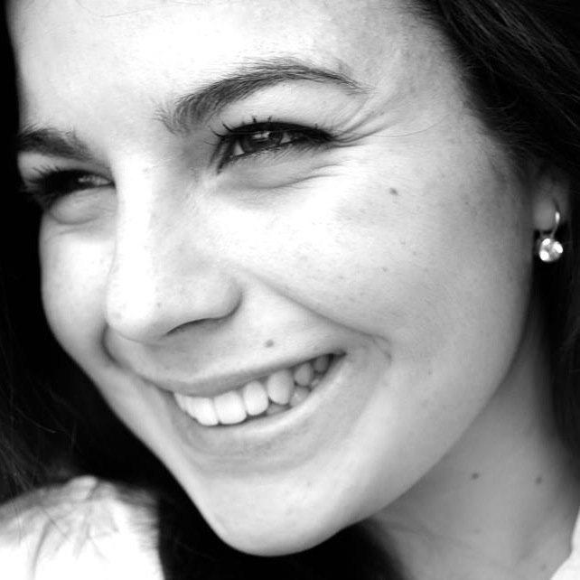 MarineBvt's profile picture. 3 ème année de médecine. 
Alea jacta est.