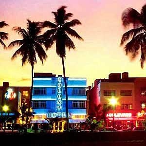South Beach University, is a place for fun and games during the night. While during the weekends the parties rage on Friday through Sunday.