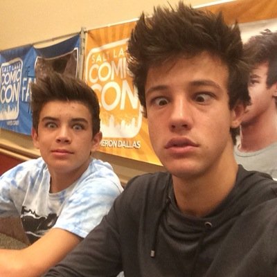 Follow @regaldallas since i gave you a free follow and ask her for a dm to 1 of her 5/12
