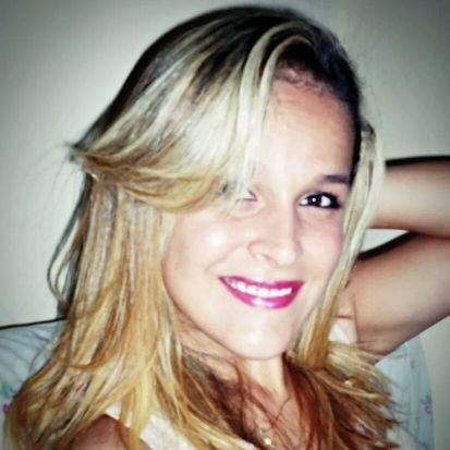 Ame a todos, confie em poucos, Mais não seja injusto com  ninguém..