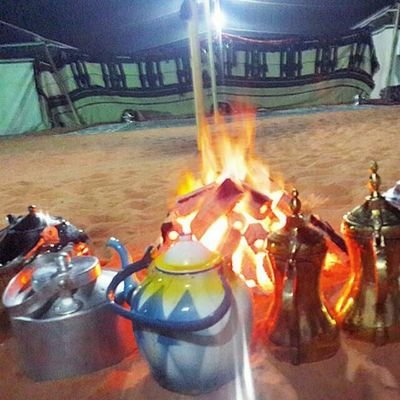 نفسي التي تملگ الاشياء ذاهبه ، فكيف أبكي على شئ إذا ذهبا.
