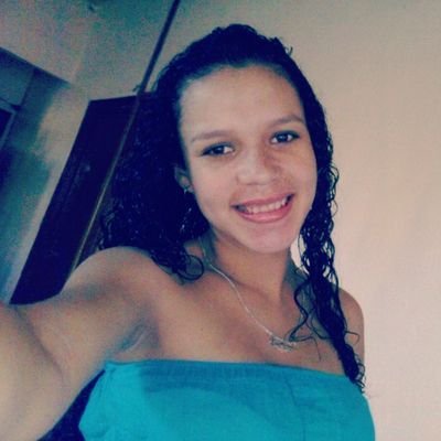 Ser bella es cuestión de actitud y no de maquillaje.♥☺ Bebe te espero con muchas ansiias mi niño hermoso...