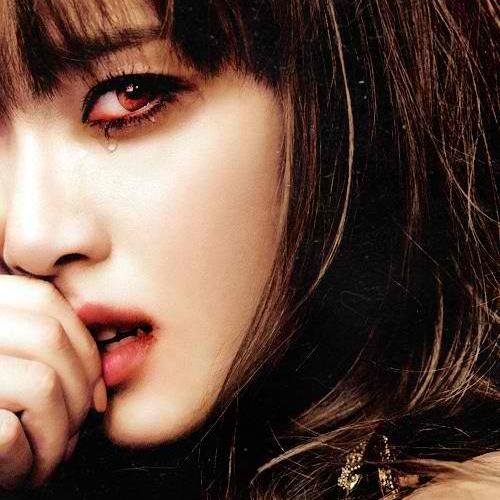 {Growls} Don't get close to me unless you wanna be my dinner! #Werewolf #RP