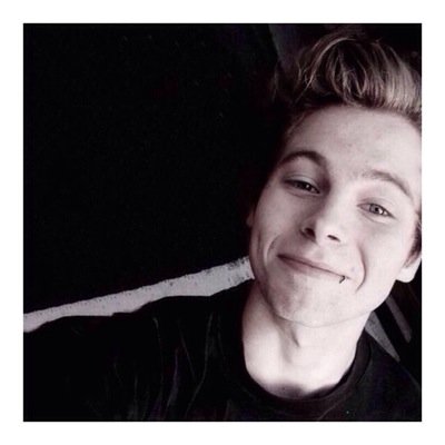 frxnticluke's profile picture. and suddenly⠀⠀⠀i was very jealous⠀ ⠀⠀⠀⠀of the tattoos that get to ⠀⠀⠀⠀⠀⠀⠀learn the lines of your body ⠀⠀⠀⠀⠀⠀⠀more intimately⠀⠀⠀⠀⠀than my wandering⠀⠀⠀⠀⠀hands.