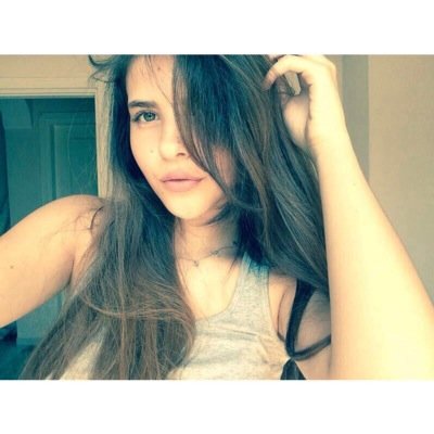 melisa_yamac's profile picture. I like warm hugs. Instagram: melisayamac