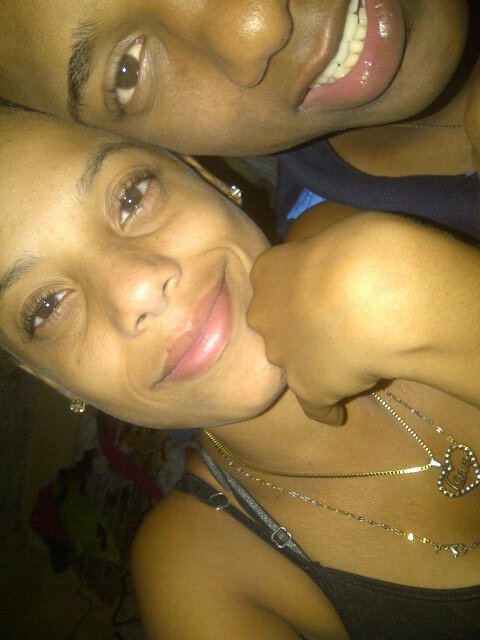 Soy La Persona Mass Feliz Del Mundo Por Q Lo Tengo A El Y Atii Tambien I ♥ LOVE ♥ You A Los Dos :)