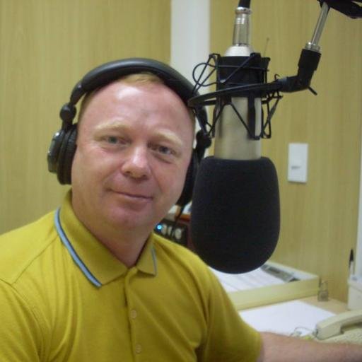 APRESENTADOR DO PROG LAR SERTANEJO SAB E DOMINGO AS 15.00 HS http://t.co/4oz7P4twpX link http://t.co/MAaYJ1Put3
