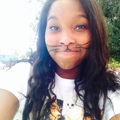 My name is Imani and I'm obsessed with the internet. And also knitting... and cats... and coffee... and Glee. I'm obsessed with a lot of stuff.