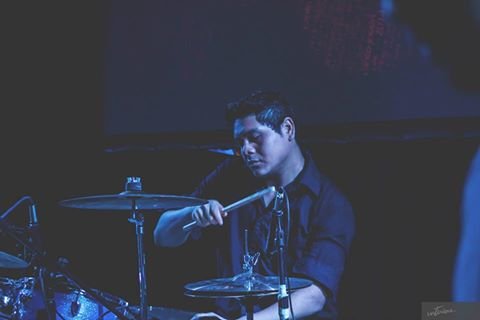 Baterista de @RojoRetro