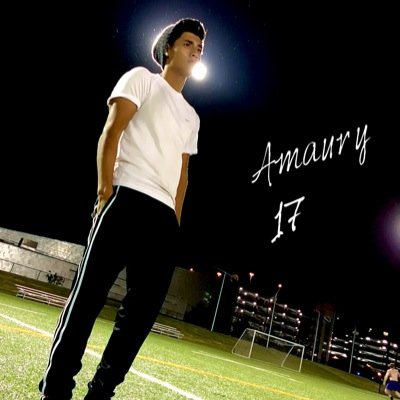 football soccer is my life! ⚽️
Hala Madrid!!