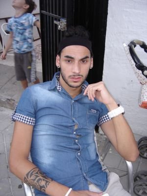 ::··Una mentira puede correr 6 veces por el mundo antes de que la verdad haya tenido tiempo para ponerse los pantalones :!!··