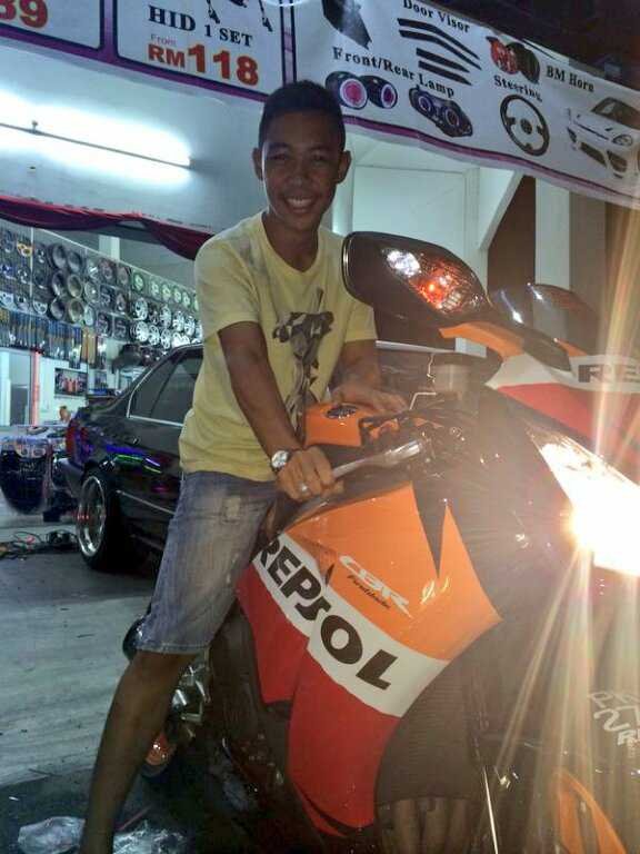 idwechat: Instagram:: lukmannhakimm