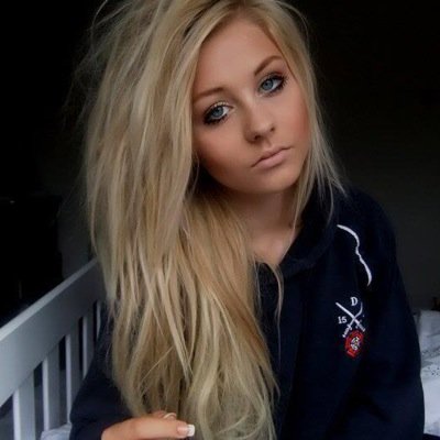 Elizabeth is my princess my one and only my world I love her to bits sees mine so don't touch or hurt her ~@that_liam_fake~Charlie~single~bi