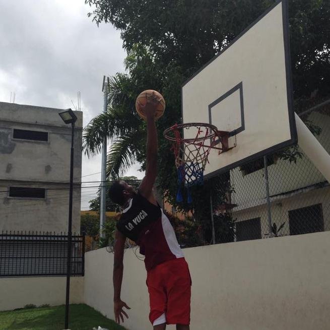 adonnyMR09's profile picture. Me encanta la Musica  los deportes en Especial el Basketball  soy bueno jugando  and i love be  SUD/LDS !!!!!!!