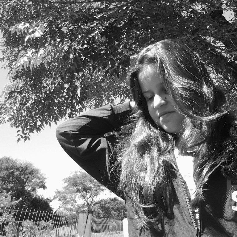 “A saudade é a prova que o passado valeu a pena.”
―Clarice Lispector ♥-♥