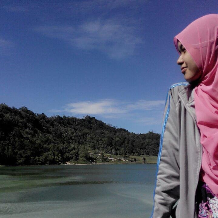 Lebih jauh melangkah, lebih dekat melihat, dan lebih banyak belajar~