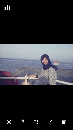 tresna_tia's profile picture. 