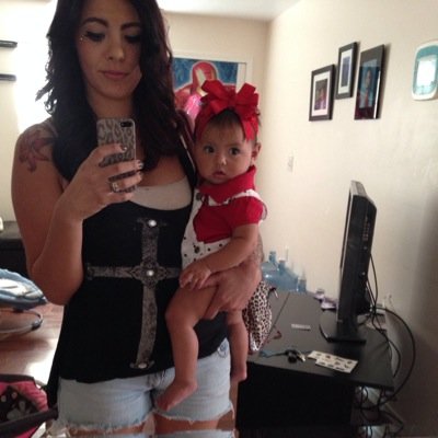 Hairstylist , wife ,and mama! Follow me betch