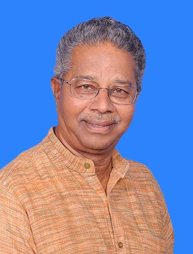 President, Makkal Sakthi Eyakkam.Former Professor and Head,Political Science,Annamalai University.Experience 32 years,D.O.B : 13-06-1944.