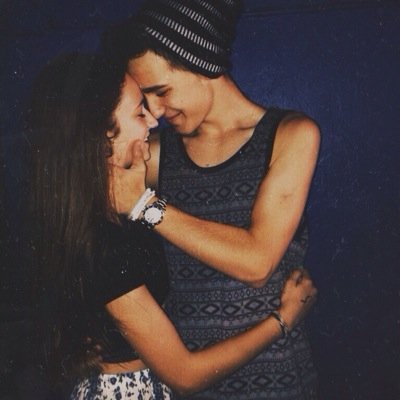 Hey if you can please follow @noblemendes and ask for a follow back if you want✨