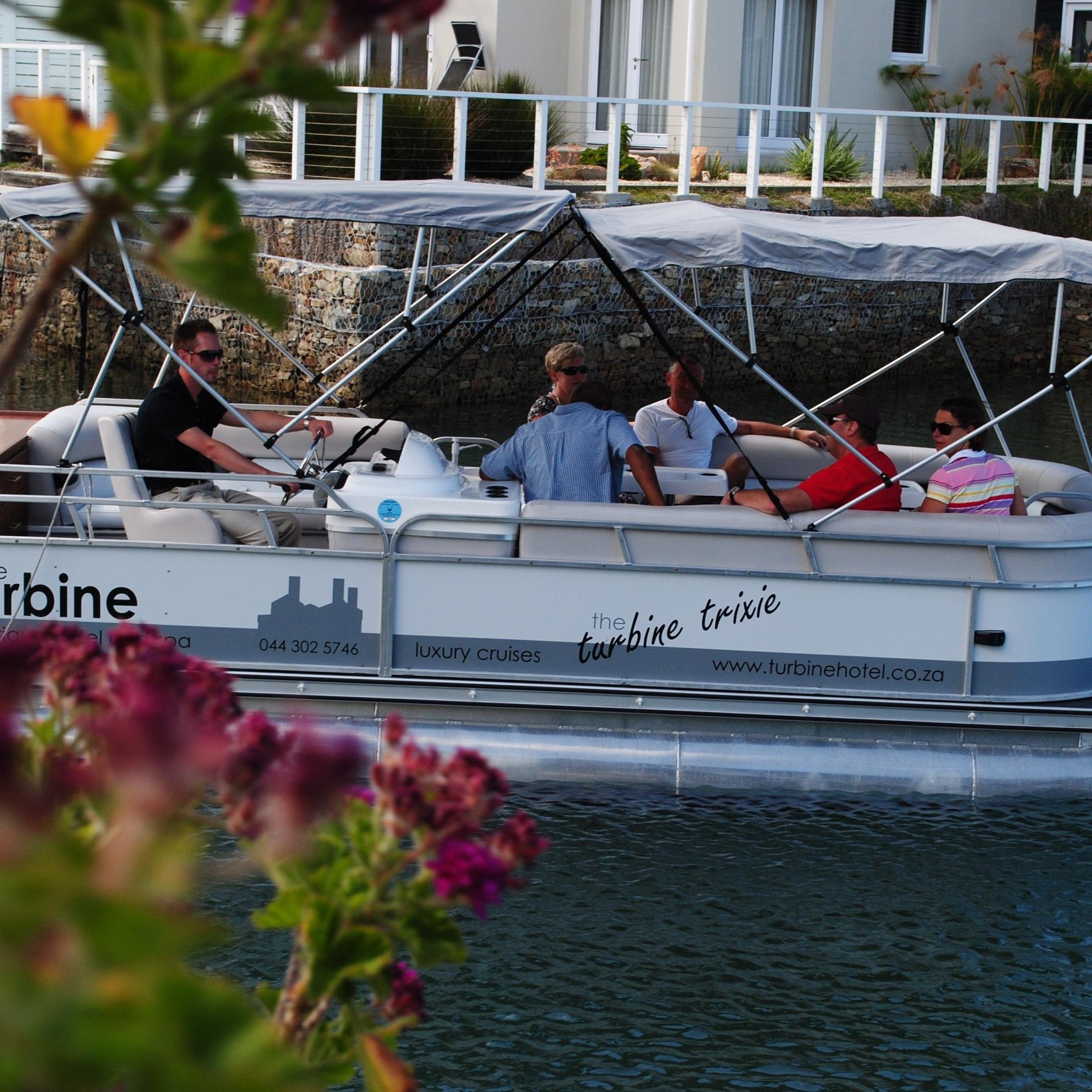 Leisure Activities in Garden Route. From Kayak and Bicycle rentals to whale watching and Champers Sunset cruises.