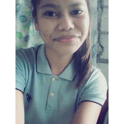 When I'm alone,I think and think and think. When I'm bored,I eat and eat and eat.♥