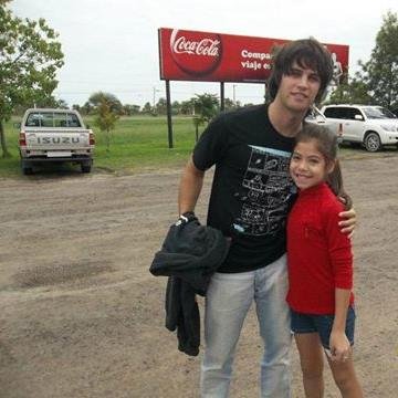 albapabloidolo8's profile picture. 