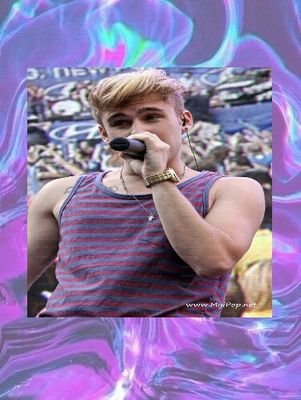 01; auryn. ×Solo son líneas que caen sobre el papel...×         i'm @Isitaaa14