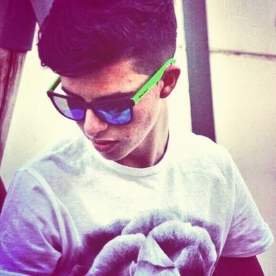 Y asesino de problemas, protegiendo sentimientos ☁️