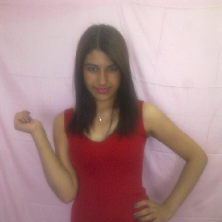 Dolunay143's profile picture. 