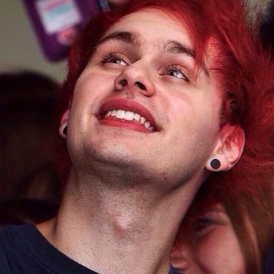 PLEASE HELP US GET 5SOS TO PICK MORE PEOPLE FOR DERPCON BY RT THIS TWEET PLEASE https://t.co/1ebindk1T0