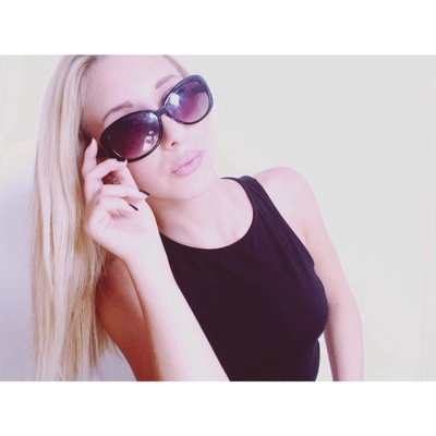 15 year old travel enthusiast, aspiring travel blogger, owner of http://t.co/CQc9sqQPHH