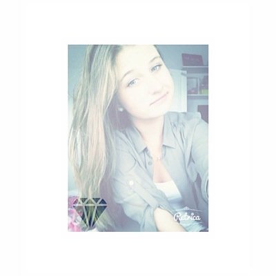 ik hou van je, kus melissa. | Heey mop iloveyou xx @liesbethstedema | Heei schatje ik hou van je xx @77_kirsten