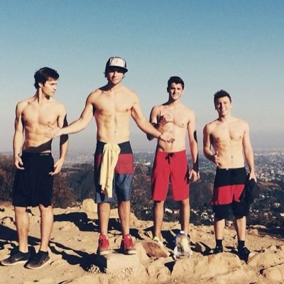 my worlds and my sunshines i love you so fucking much @wesleystromberg @keatonstromberg @truechadwick
