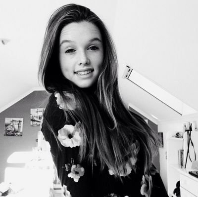 abigailfuller13's profile picture. september '99  cape town,south africa☀️ life is best when there's salt in my hair and sand between my toes