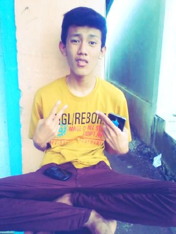 Fans.@NOAH_ID & @OfficialLFC_ID From Bandung, Follback? Mentions Vrohh. | #JKT48fans | #Achanation | #BobotohPersib | #TheKopites | #SahabatNoah | VikinG